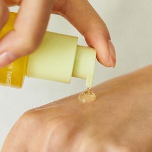 Green Tangerine Vita-C Dark Spot Care Serum